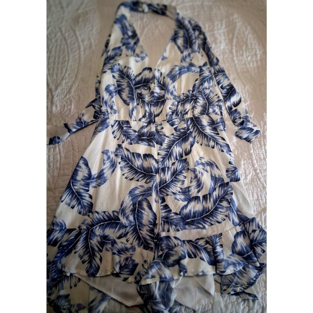 Francesca's Mi Ami Blue White Palm Leaf Halter Romper Backless Ruffle Small S